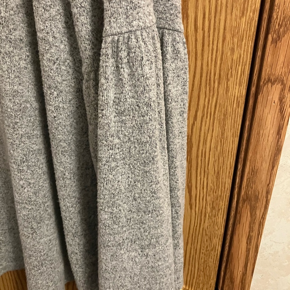 Heather Gray Simply Vera XL Long Sleeve Sweater with Pearl Embellishments - Picture 7 of 7
